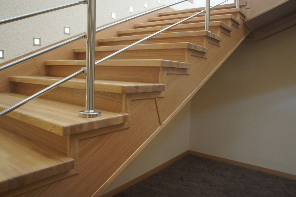 Лестницы на металлическом каркасе