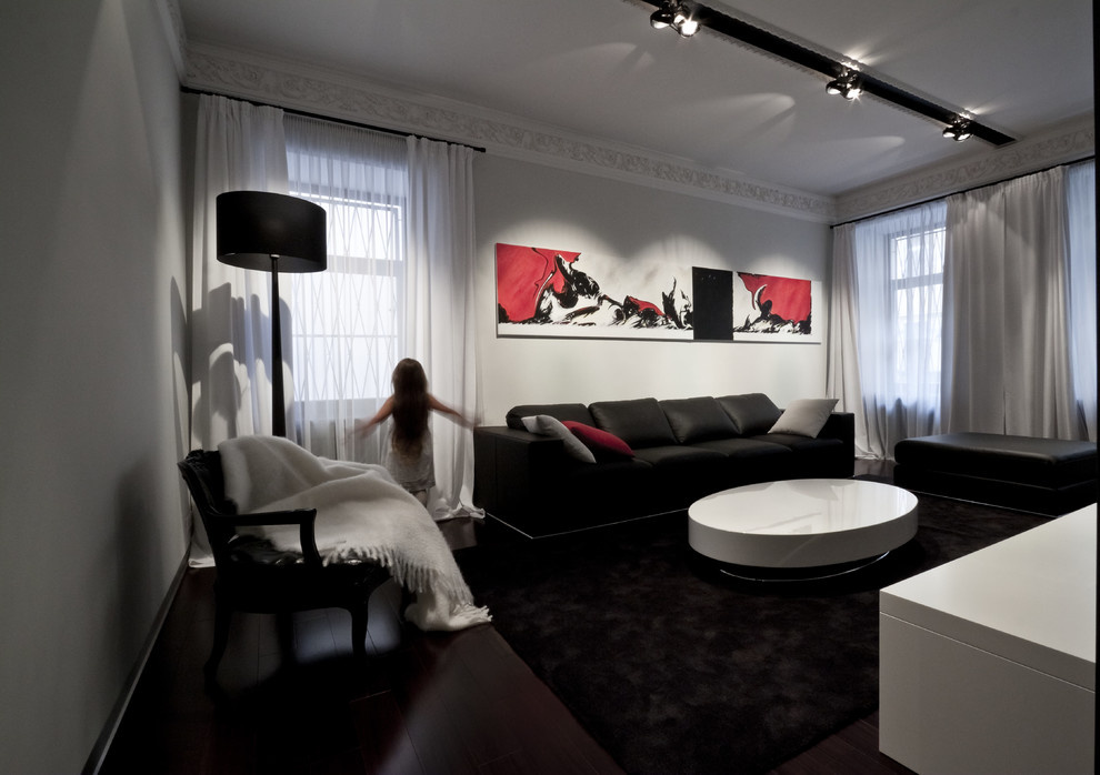 Houzz тур: Музей одной картины в питерской квартире