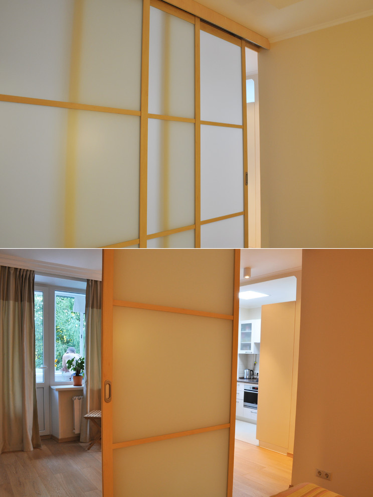 м. Молодежная