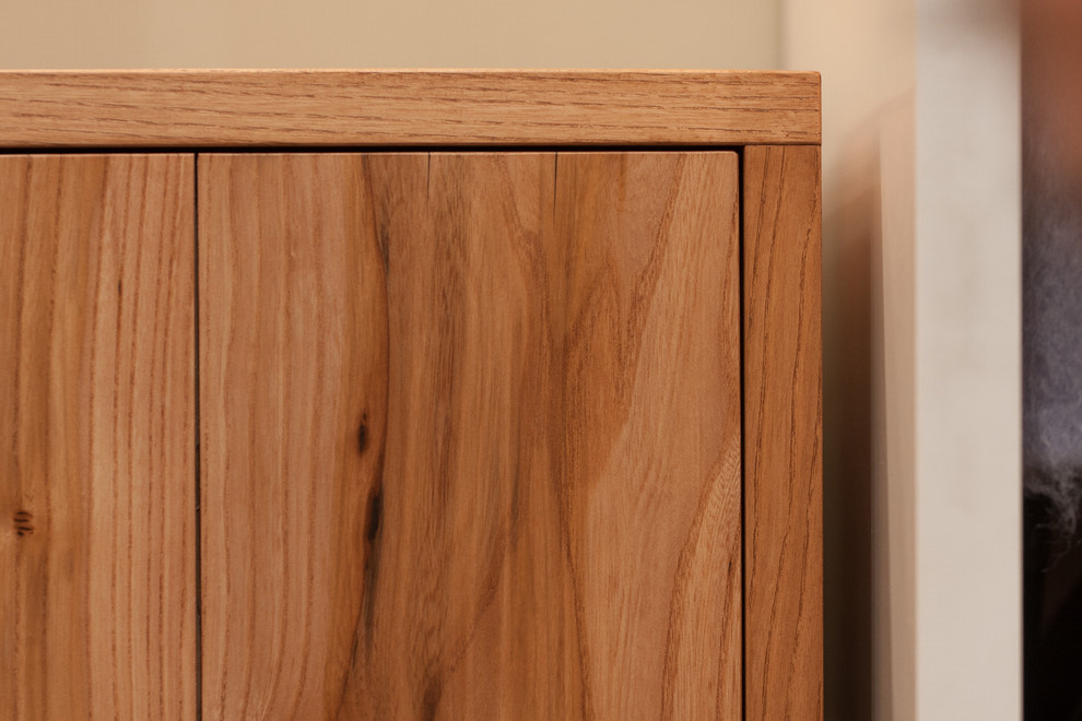 Тумба из массива карагача