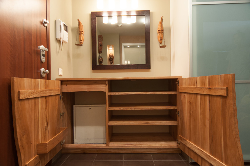 Тумба из массива карагача