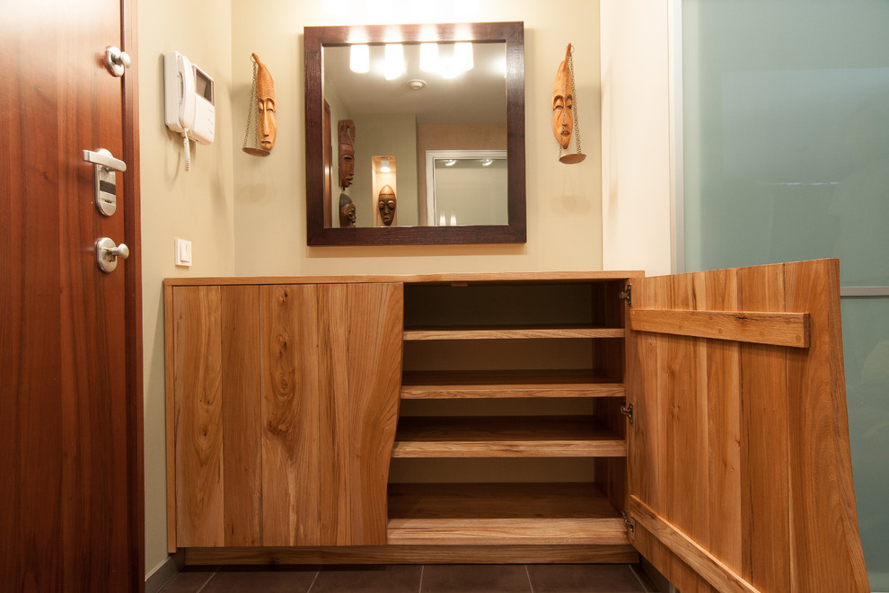 Тумба из массива карагача