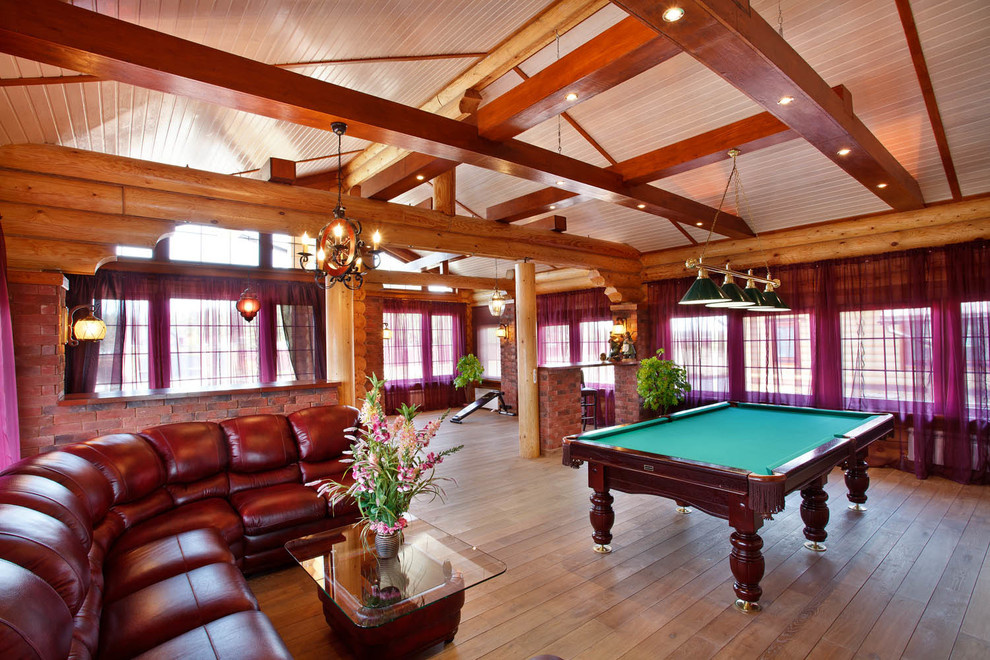 Обложка проекта: Дом из оцилиндрованного бревна, S=700 кв.м