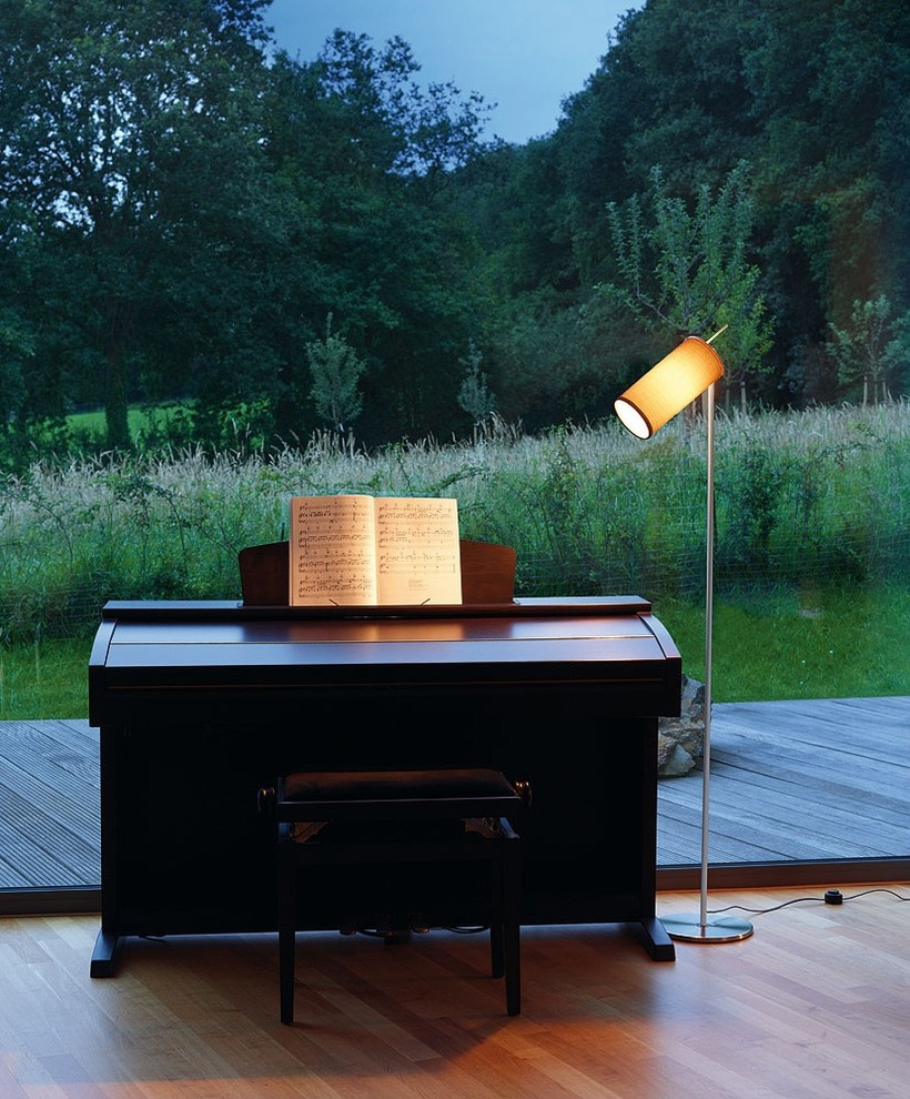 SOPRANA - светильники с текстильными абажурами.