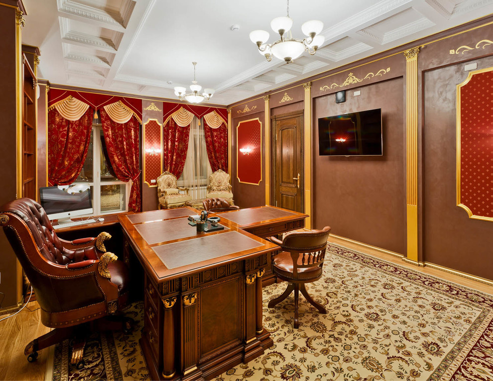 Офис в классическом стиле