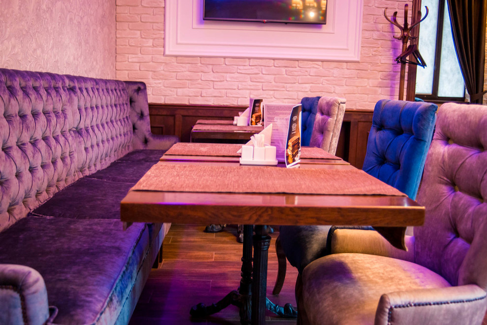 Кафе "NOSOROG". Изготовление мягкой мебели