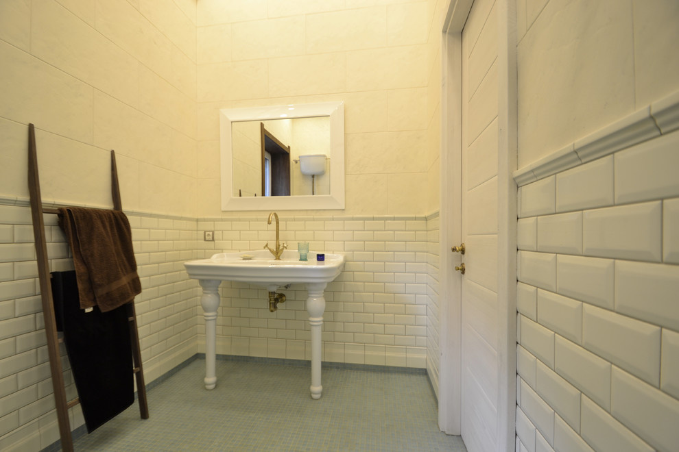 Хозяйский санузел. Плитка, мозаика и термодерево.