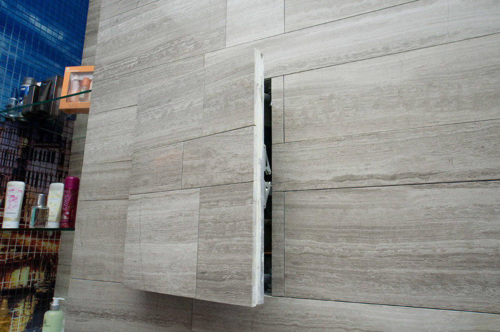 Санузел. Скрытый люк