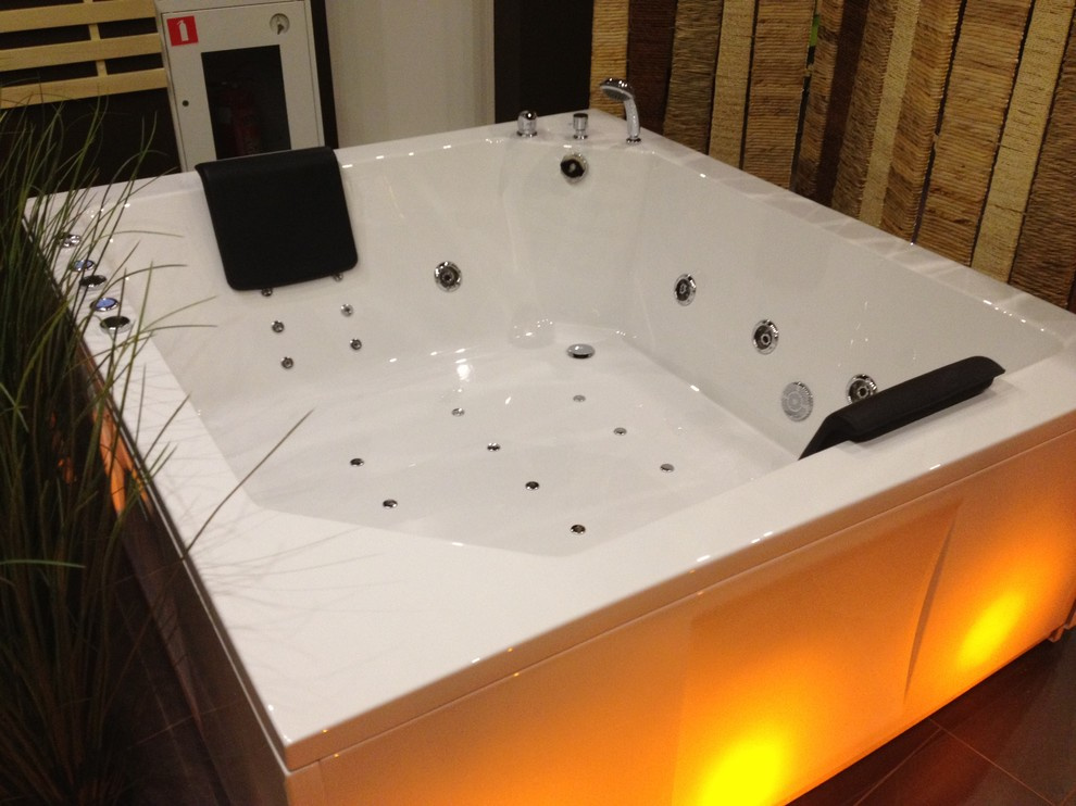 Фото объектов где устанавливалась наша сантехника.