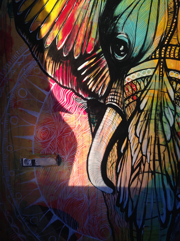 WALLPAINTING: magic elephant