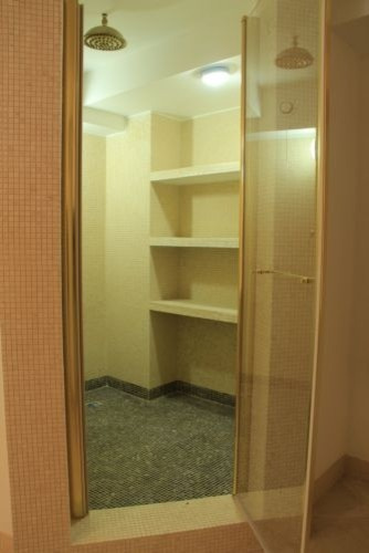 Котедж  360 м2