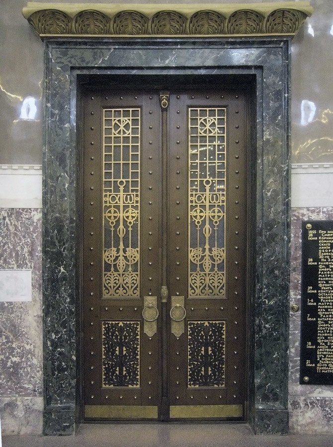 Двери Кронштадского Морского собора. Реставрация.