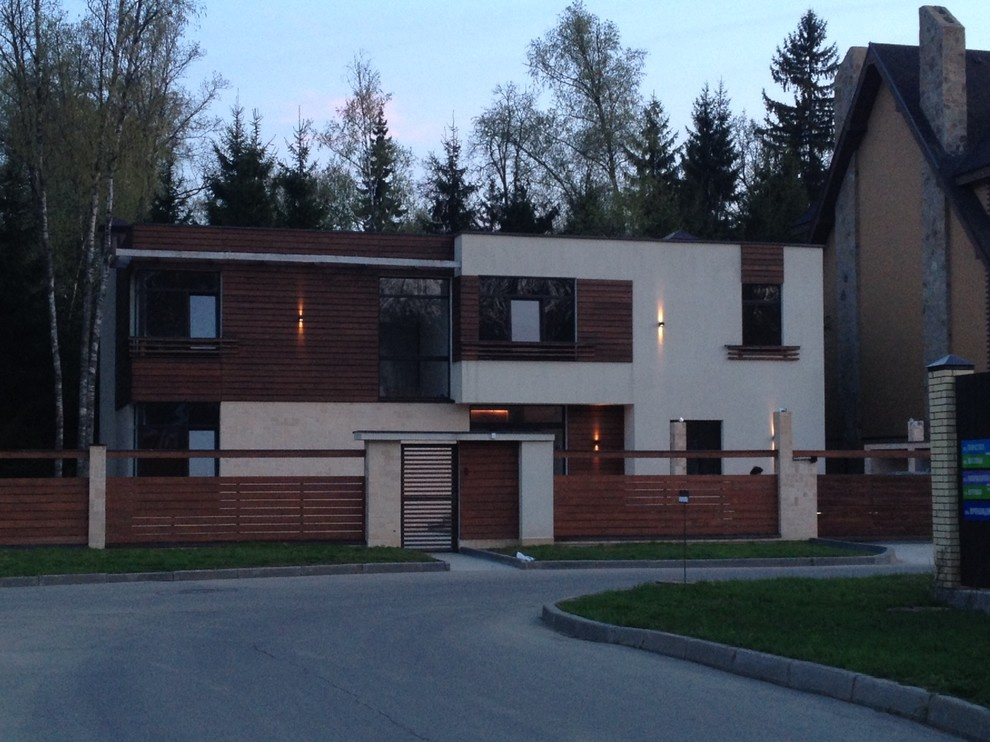 Жилой дом на Новорижском ш.