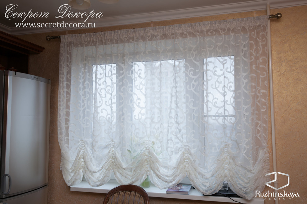 Шторы в спальне