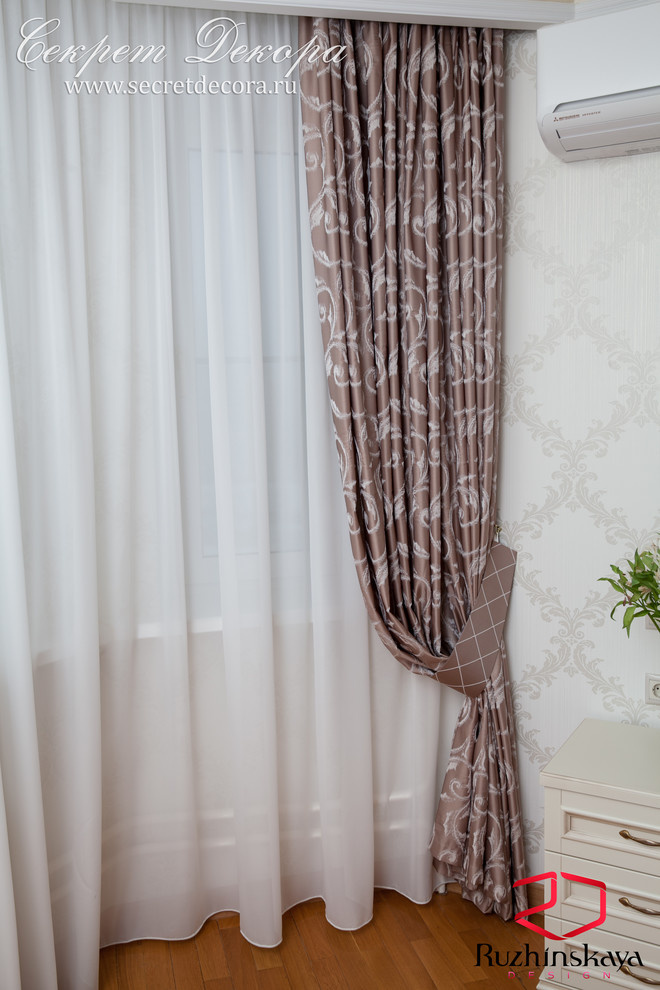 Шторы в спальне