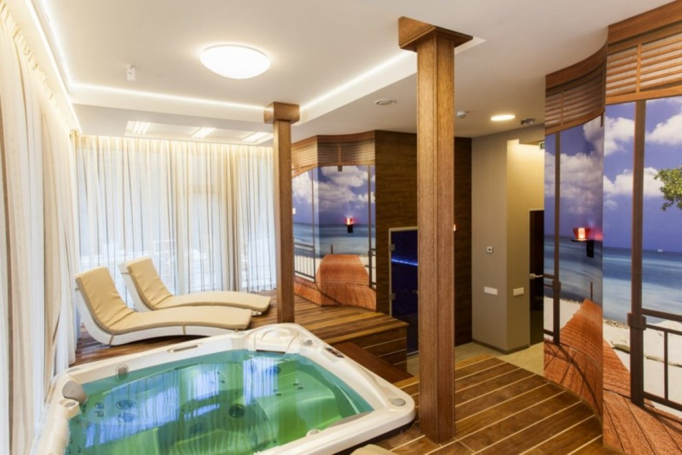 Дебаркадер VIP RIVER CLUB