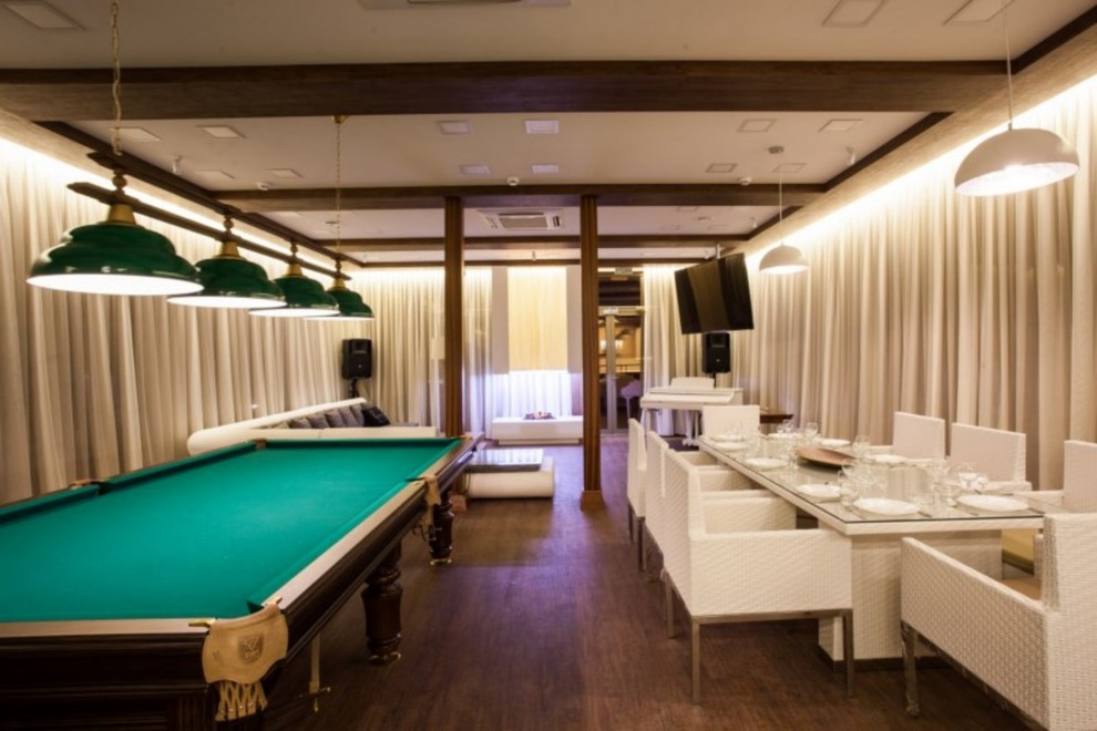 Дебаркадер VIP RIVER CLUB