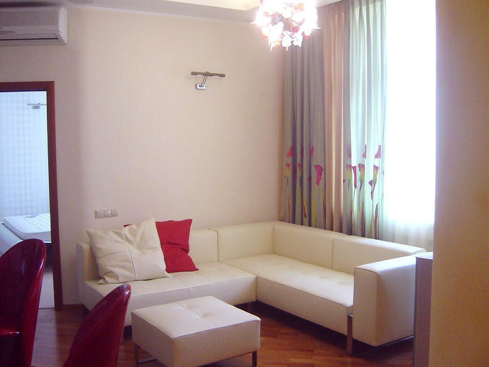 Apartment in Moscow with color accents