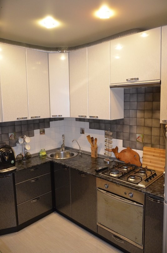 Кухонные гарнитуры