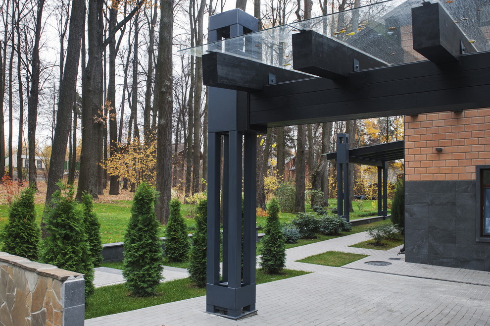 Частный жилой дом в коттеджном поселке Троицкий Парк, 2014 год