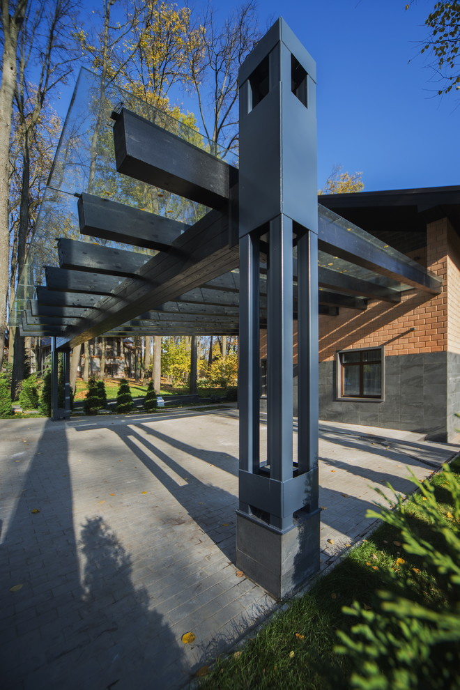 Частный жилой дом в коттеджном поселке Троицкий Парк, 2014 год