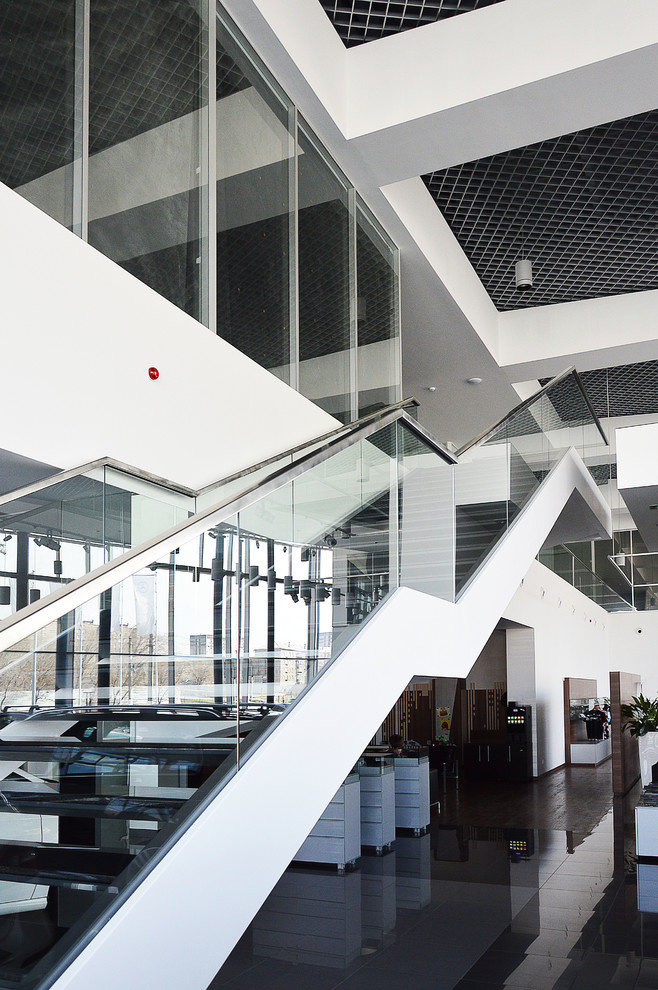 mercedes benz showroom stair