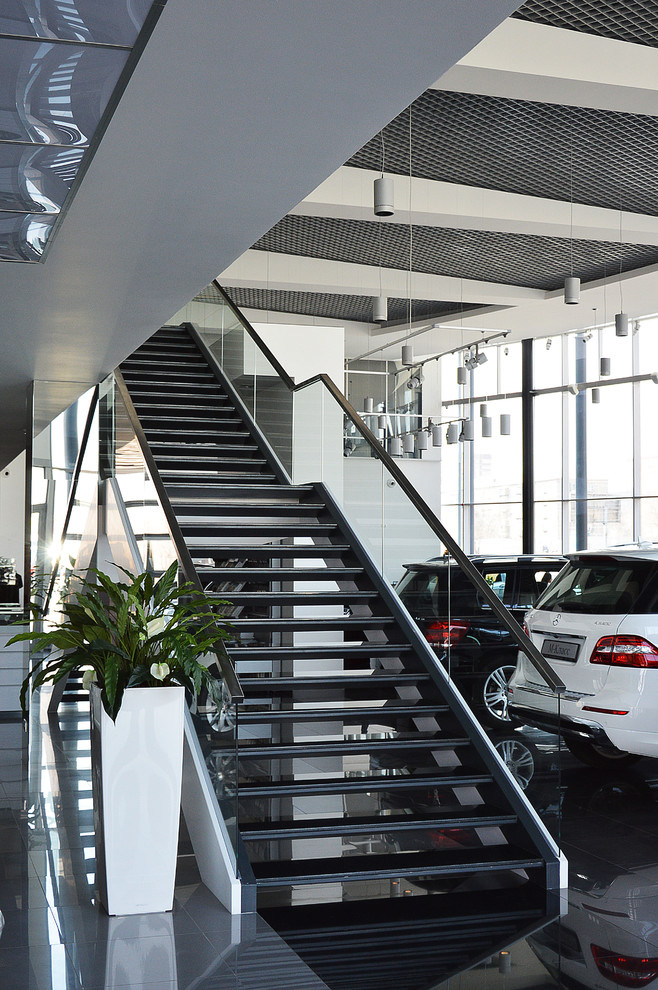 mercedes benz showroom stair