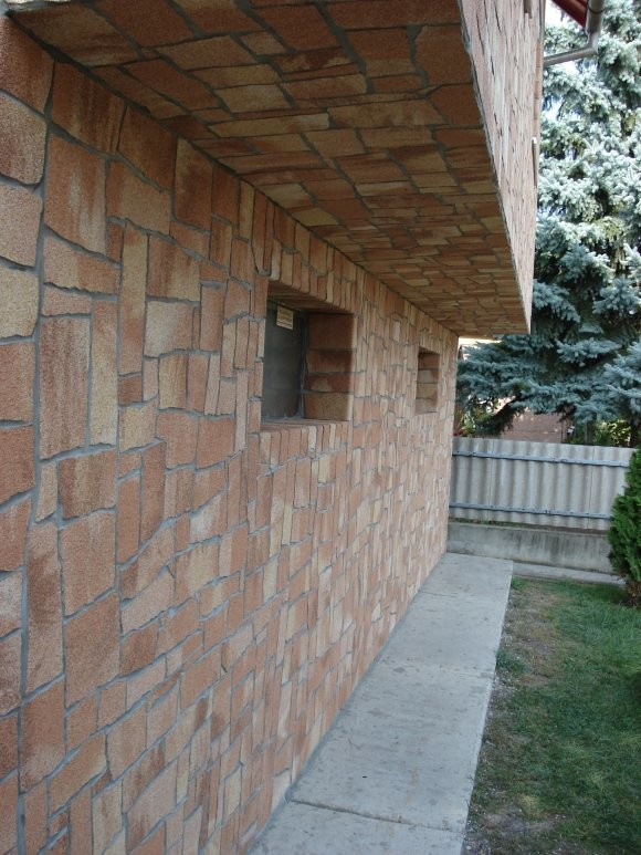 Фасад с гибким камнем