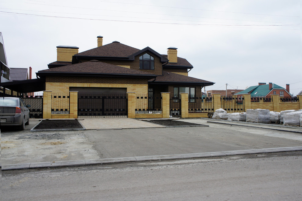 Индивидуальный жилой дом по улице Кленовой в городе Таганроге