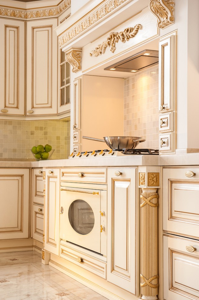 Дом на возвышенности