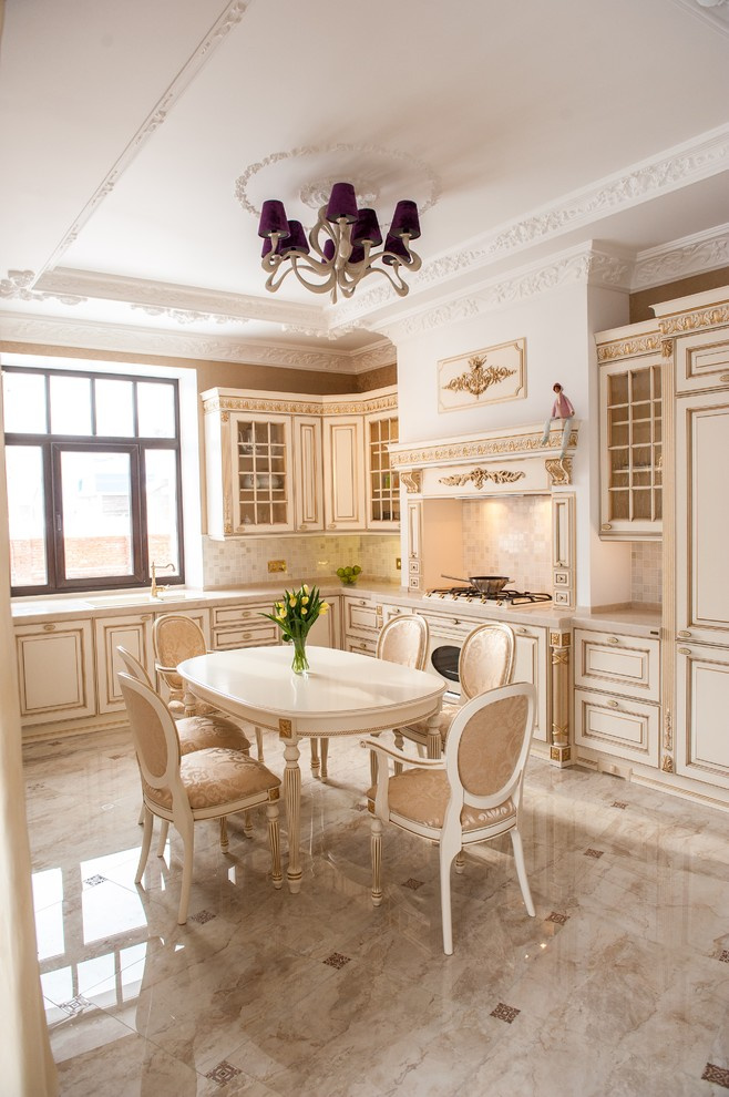 Дом на возвышенности