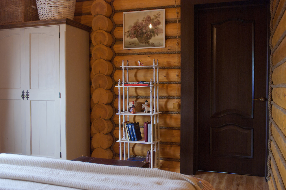 bedroom, shachebol house