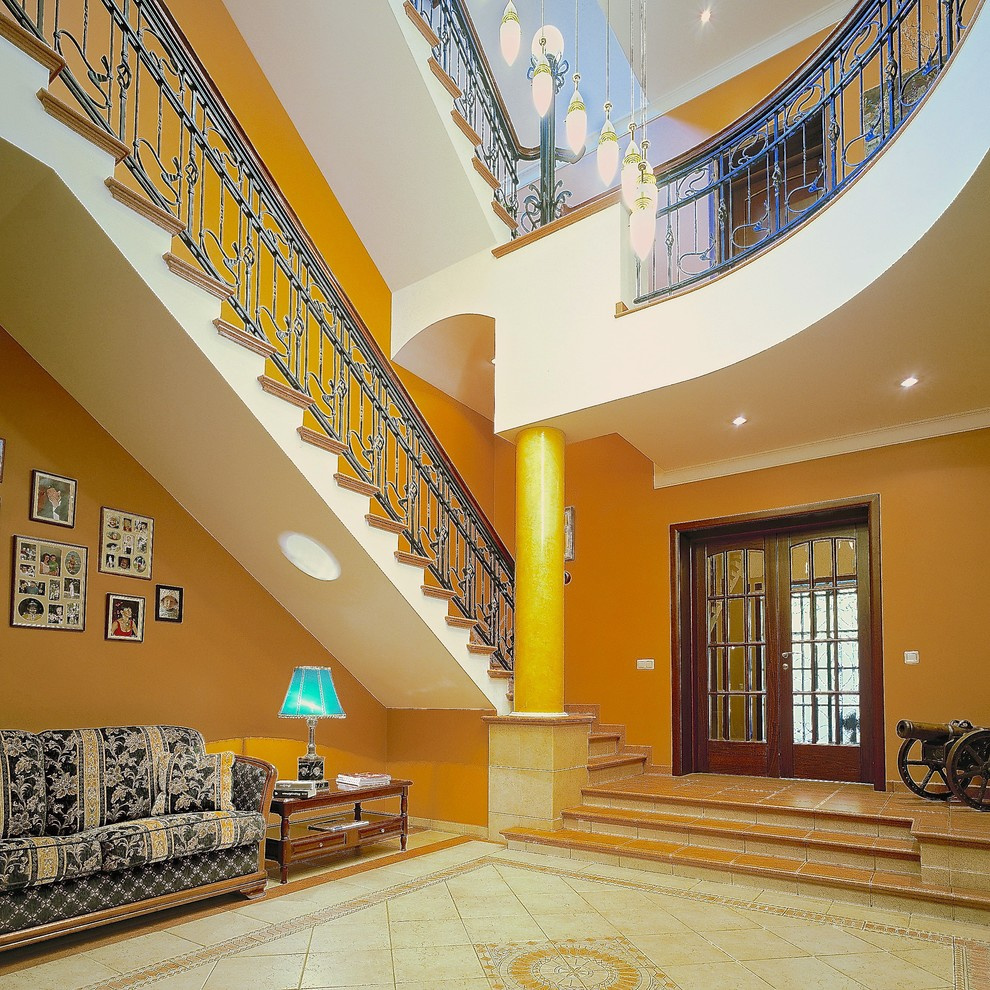 Дом с якорем.