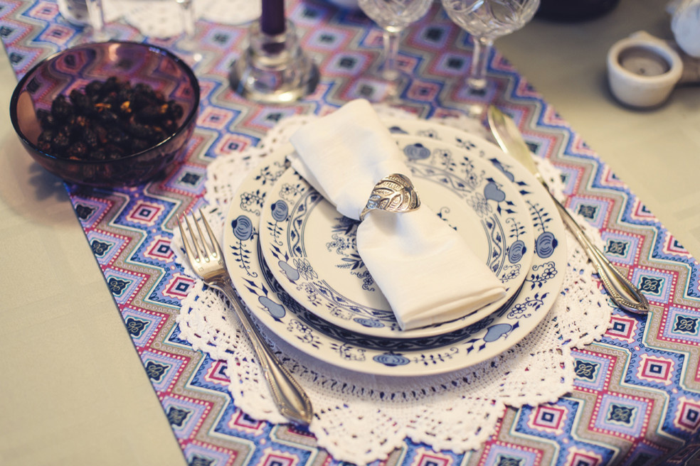 Туман недвижим голубой