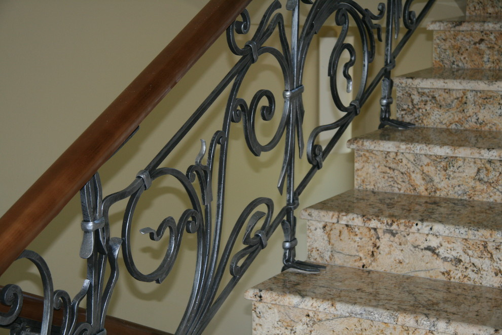 Лестницы из гранита