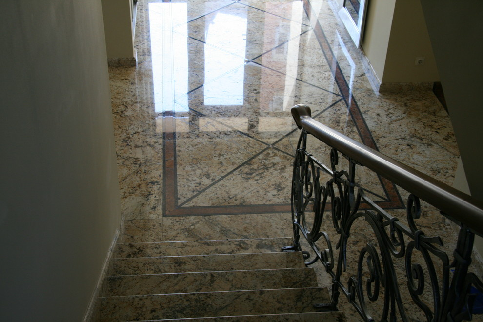 Лестницы из гранита