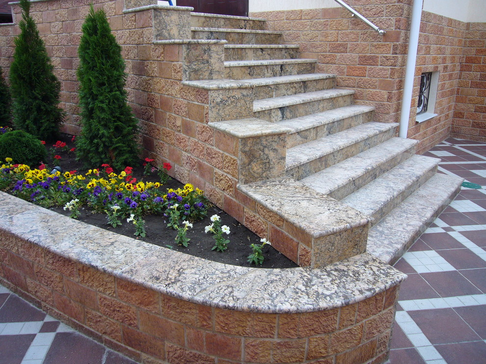 Обложка проекта: Лестницы из гранита