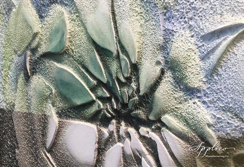 Ново-Барельеф крупным планом