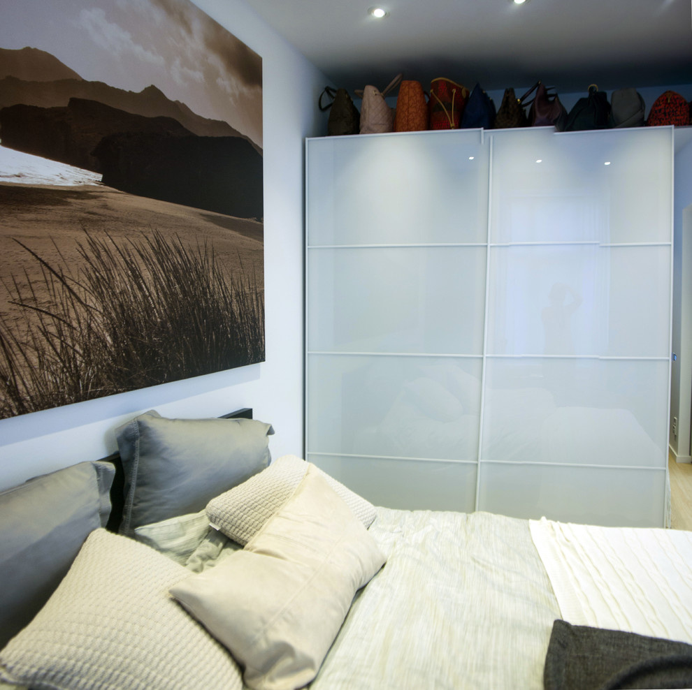 На улице Гастелло