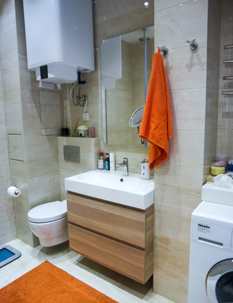 На улице Гастелло