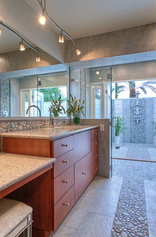 Использование Натуральной  Мозаики Галька на Сетке