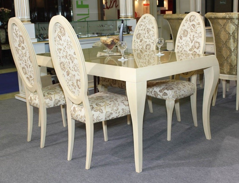 Классическая мебель из массива от фабрики "Юта"