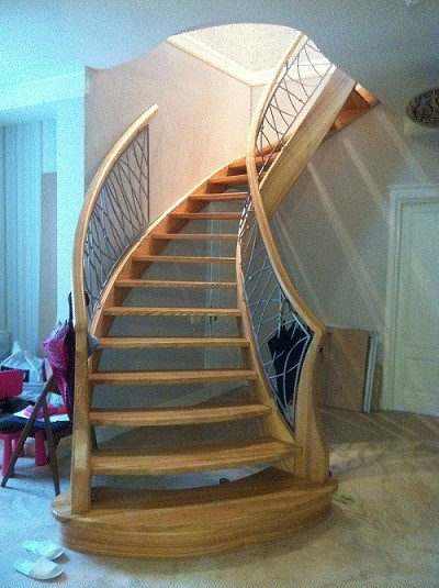 Лестница классическая