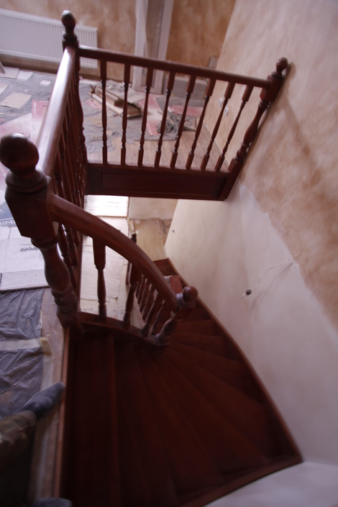 Лестница классическая