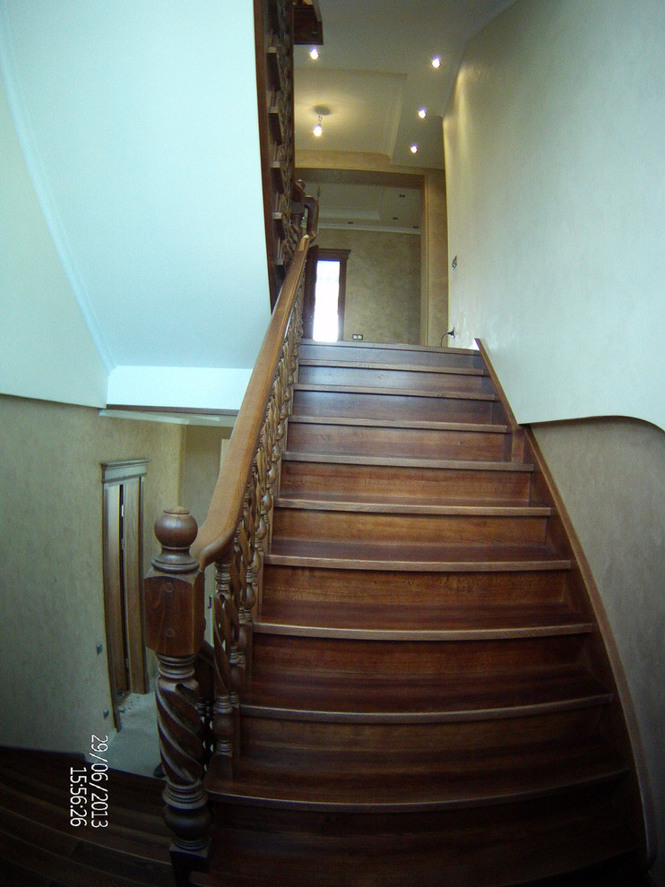 Обложка проекта: Лестница классическая