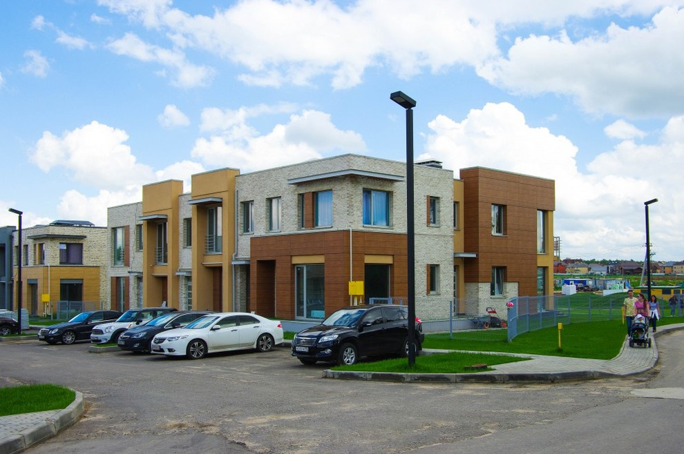 Танхаус в Архитектурном пригороде Южная Долина