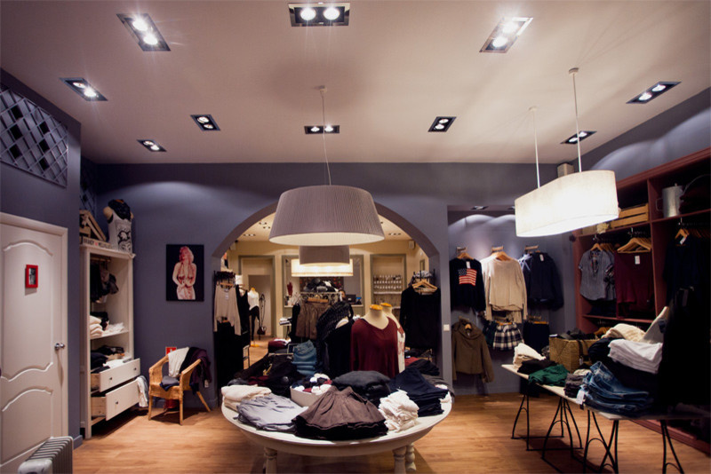 Обложка проекта: Магазин одежды Brandy Melville г. Санкт-Петербург