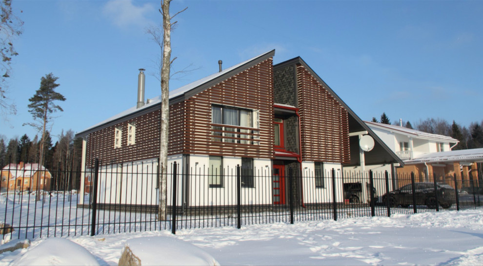 Индивидуальный жилой дом. Ленинградская область, поселок «Сосновка». 2011г.