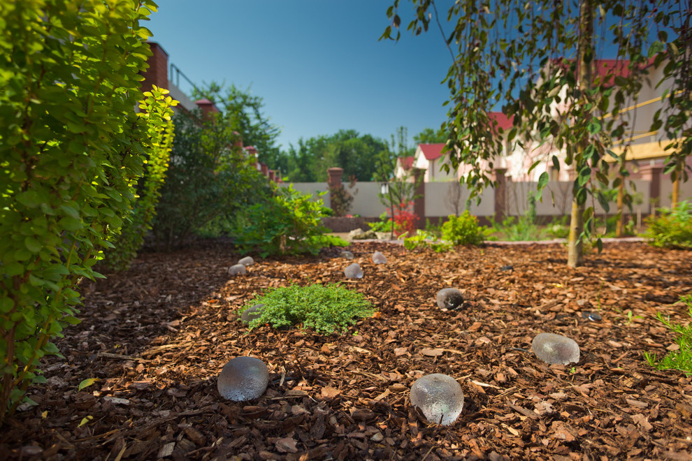 Освещение в саду