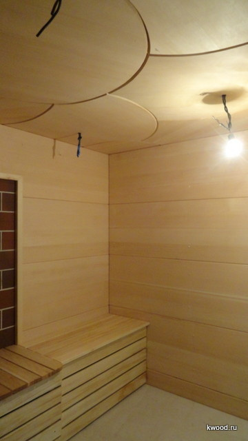 Парилка из кедровых панелей